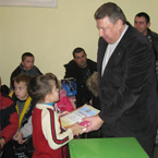 Народний депутат України Микола Шершун нагородив переможців обласного дитячого турніру з шахів "Святий Миколай у кожну хату"